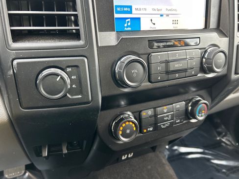 Certified 2019 Ford F150 XL w/ Equipment Group 101A Mid image 29