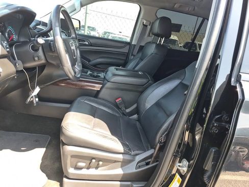 Used 2017 GMC Yukon SLT RWD image 9