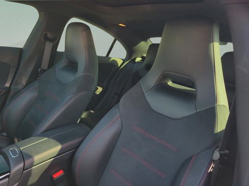 Used 2022 Mercedes-Benz CLA 250 image 14