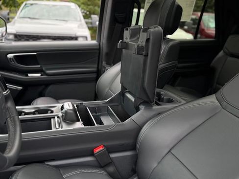 New 2026 Ford Expedition Max Platinum w/ Stealth Appearance Package AWD/4WD image 42