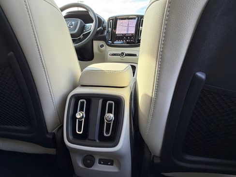 New 2026 Volvo XC40 B5 Plus w/ Protection Package Premier image 11