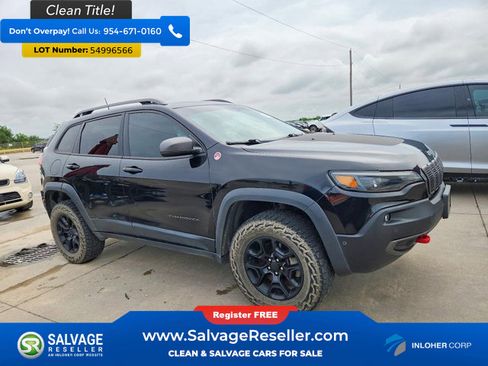 Used 2019 Jeep Cherokee Trailhawk AWD/4WD image 5