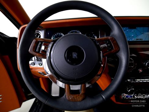 Used 2018 Rolls-Royce Phantom Sedan image 15