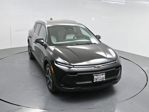 Used 2026 Chevrolet Equinox EV LT FWD image 67