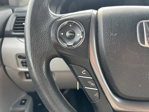 Used 2016 Honda Pilot LX image 21