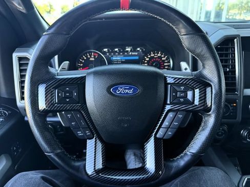 Used 2017 Ford F150 Raptor w/ Equipment Group 802A Luxury AWD/4WD image 25