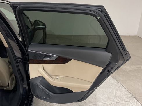 Used 2017 Audi A4 2.0T allroad Prestige w/ Prestige Package image 18