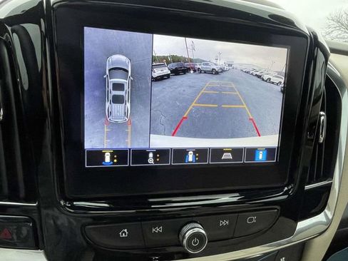Certified 2023 Chevrolet Traverse Premier image 21