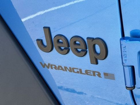 Used 2023 Jeep Wrangler Unlimited Sport AWD/4WD image 8