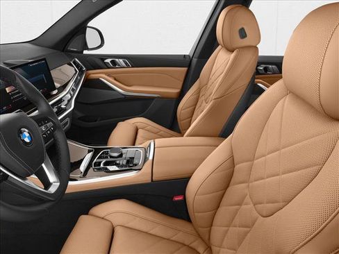 New 2025 BMW X5 xDrive40i w/ Premium Package image 6
