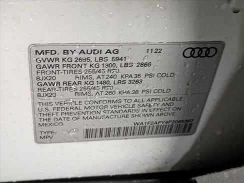 Used 2023 Audi Q5 e Prestige w/ Prestige Package image 16