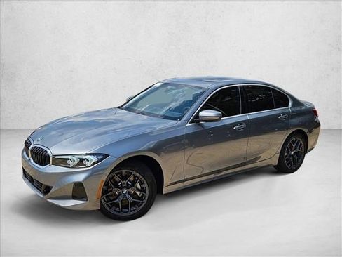 Used 2025 BMW 330i Sedan image 1