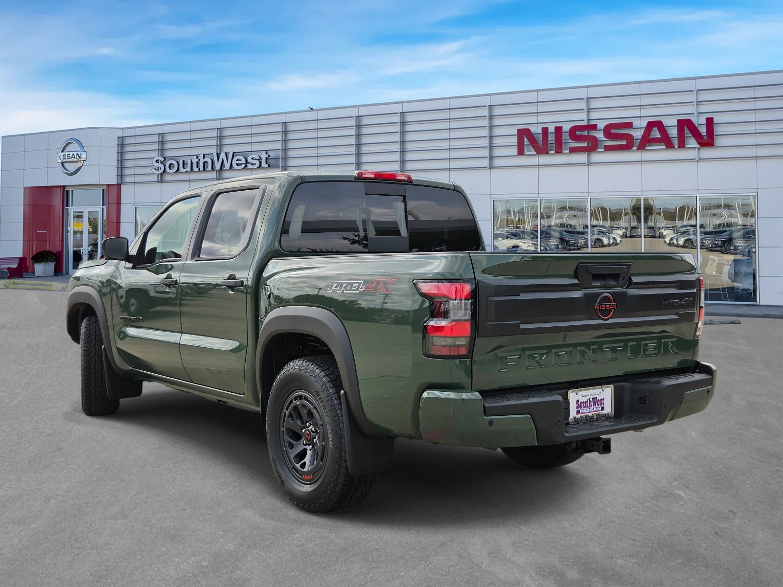 New 2027 Nissan Frontier PRO-4X w/ Pro Convenience Package AWD/4WD image 7