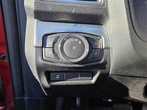 Used 2018 Ford Explorer Limited image 10