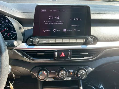 Used 2024 Kia Forte LXS image 16