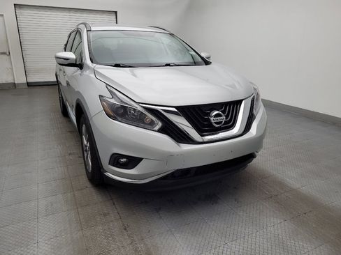 Used 2018 Nissan Murano SV image 14