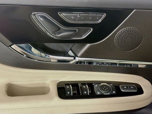 New 2026 Lincoln Corsair Premiere FWD image 18