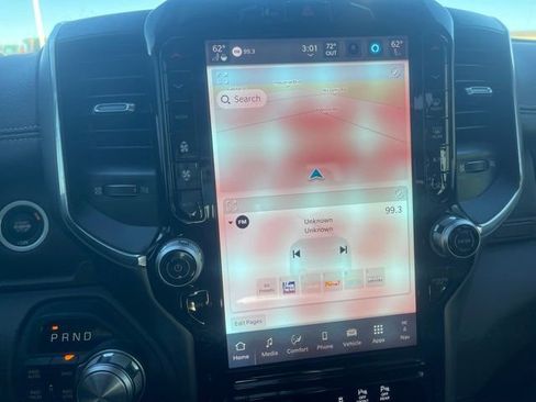 Used 2025 RAM 1500 Laramie w/ Laramie Southwest Edition image 26