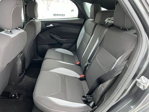 Used 2017 Ford Focus ST image 20