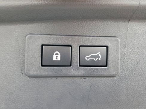 Used 2025 Subaru Outback Limited w/ Popular Package #2 image 31