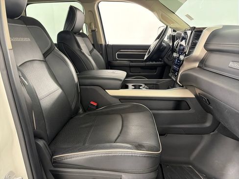 Used 2020 RAM 3500 Laramie AWD/4WD image 32