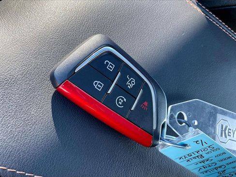 Used 2025 Cadillac CT4 V image 11