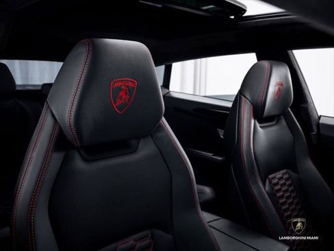 Used 2023 Lamborghini Urus S AWD/4WD image 35