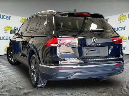 Used 2023 Volkswagen Tiguan SE AWD/4WD image 4