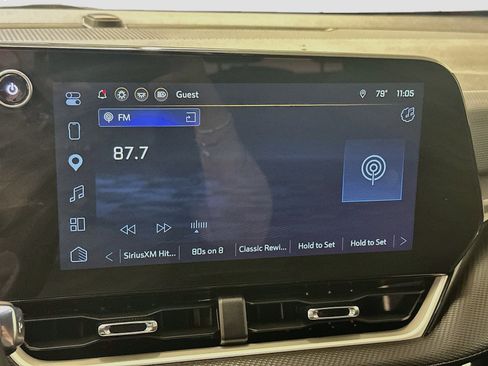 Used 2025 Chevrolet Equinox LT AWD/4WD image 21