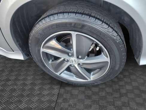 Used 2019 Honda HR-V Touring image 21