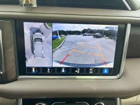 Used 2021 GMC Yukon XL Denali w/ Denali Ultimate Package AWD/4WD image 28