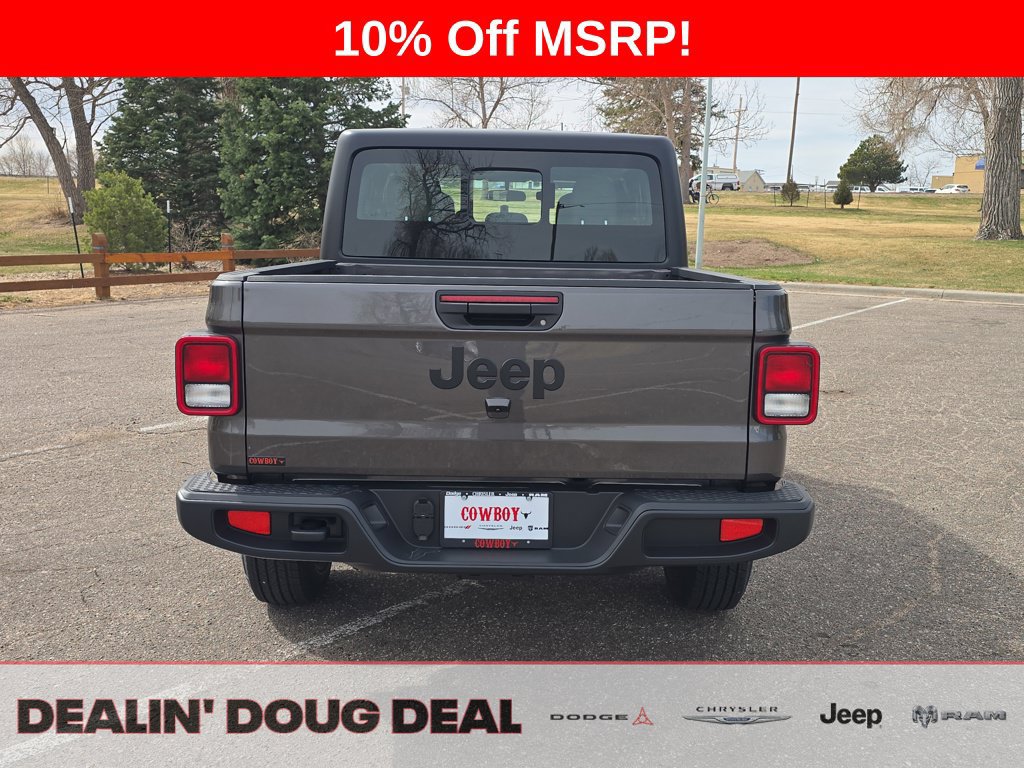 New 2026 Jeep Gladiator Sport AWD/4WD image 4