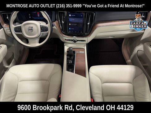 Used 2022 Volvo XC60 B5 Momentum image 38
