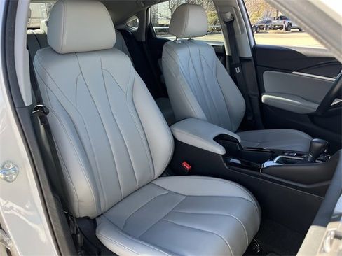 Certified 2025 Acura Integra image 30