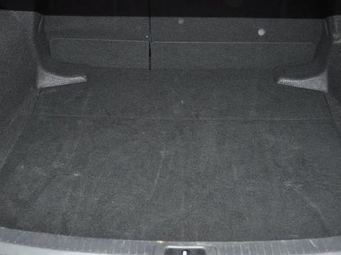 Used 2025 Toyota Corolla LE image 16