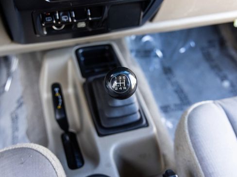 Used 2003 Jeep Wrangler Sahara image 24