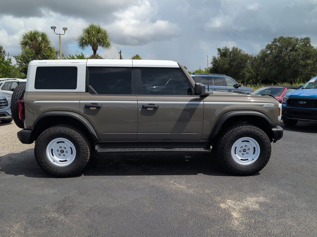 Certified 2026 Ford Bronco Heritage Edition AWD/4WD image 2