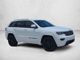 Used 2021 Jeep Grand Cherokee Laredo X AWD/4WD video 3