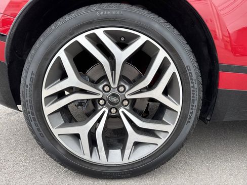 Used 2019 Land Rover Range Rover Velar R-Dynamic HSE image 14