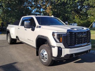 Used 2024 GMC Sierra 3500 Denali Ultimate AWD/4WD video 1