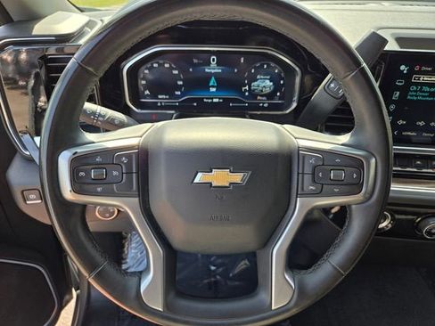 Used 2024 Chevrolet Silverado 1500 LT RWD image 25