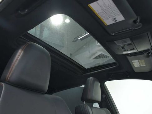 Used 2015 Toyota RAV4 XLE image 12