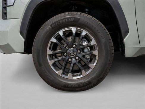Used 2026 Toyota Tundra SR5 w/ TRD Off-Road Package AWD/4WD image 15