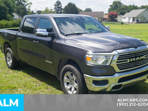 Used 2024 RAM 1500 Laramie RWD image 23