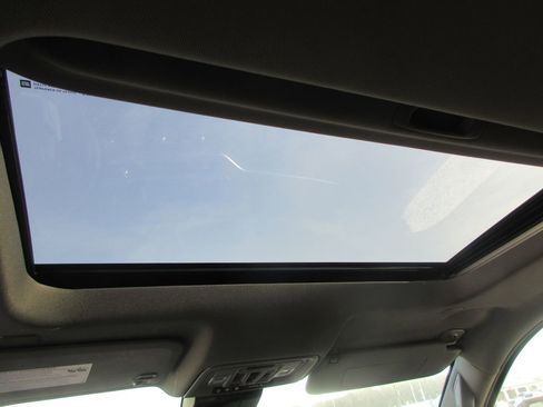 New 2026 GMC Sierra 1500 SLT w/ SLT Premium Plus Package image 14