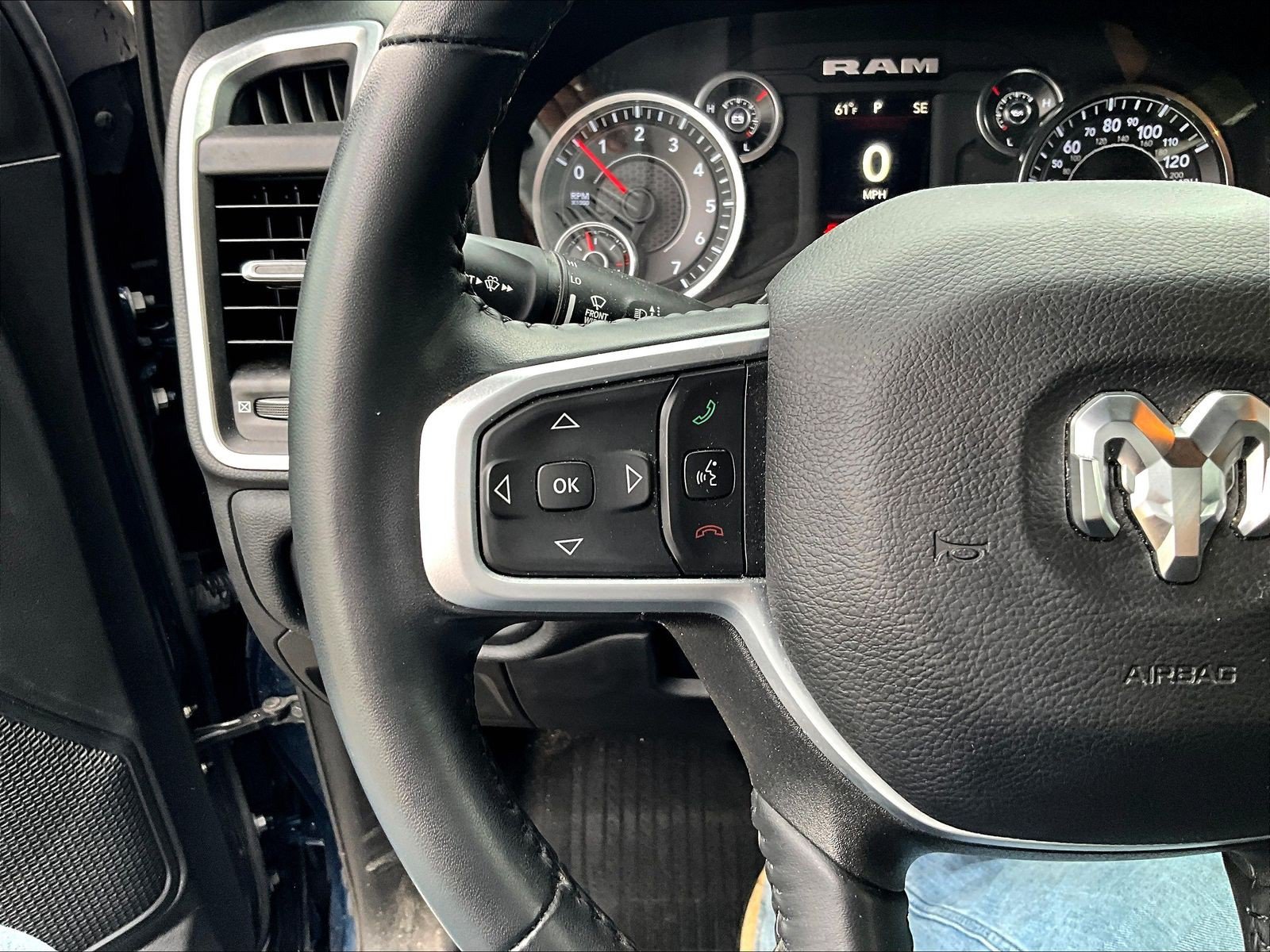 Used 2023 RAM 1500 Big Horn AWD/4WD image 12