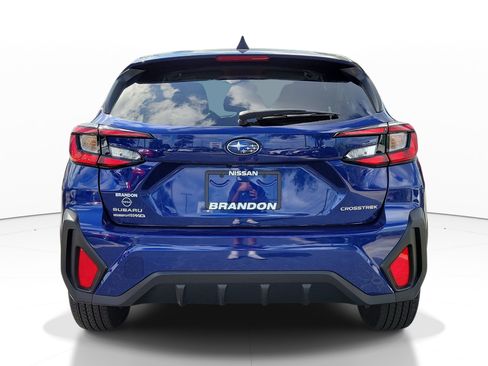 Used 2025 Subaru Crosstrek 2.0i AWD/4WD image 6