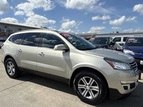 Used 2016 Chevrolet Traverse LT AWD/4WD image 10