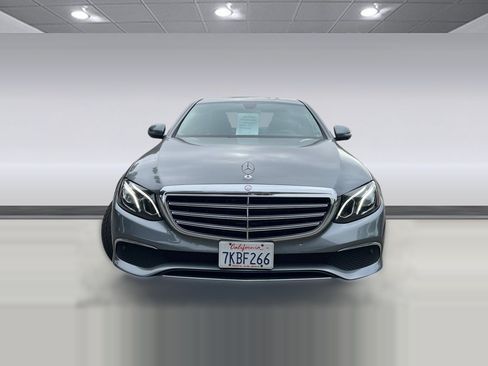 Used 2017 Mercedes-Benz E 300 image 5