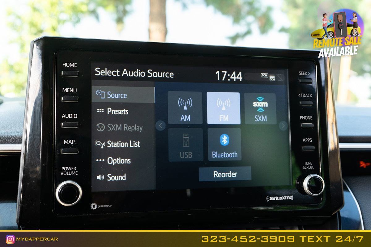 Used 2022 Toyota Corolla LE FWD image 27